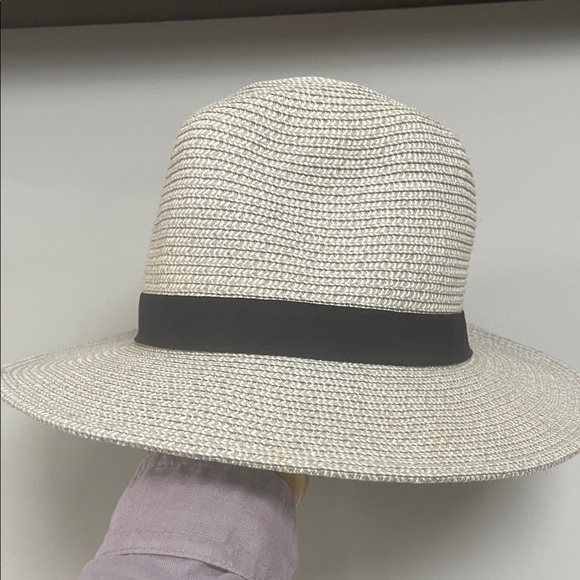 Coal Elegant Cream / Grey Women\'s Hat with Black Band